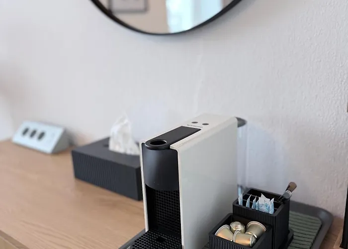 Modernes Doppelzimmer In Donaustadt - Mala Séjour chez l'habitant *
